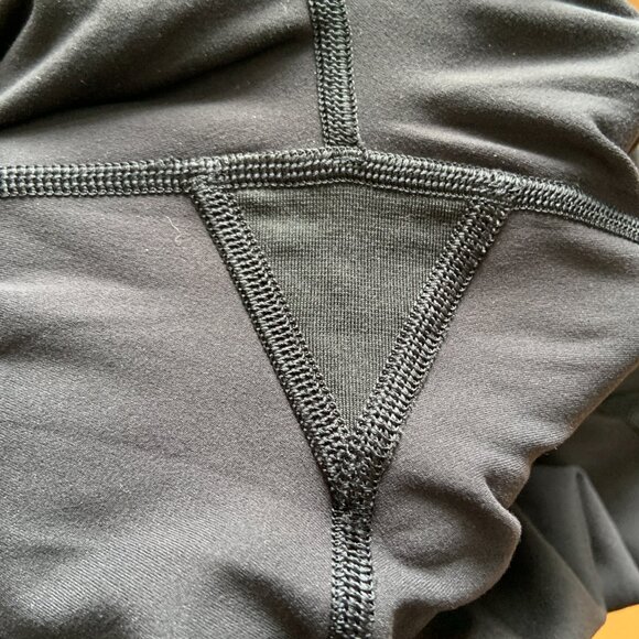 Lululemon Groove Nulu Super High Rise Flared Yoga Pant Black Size 10 - Picture 9 of 10
